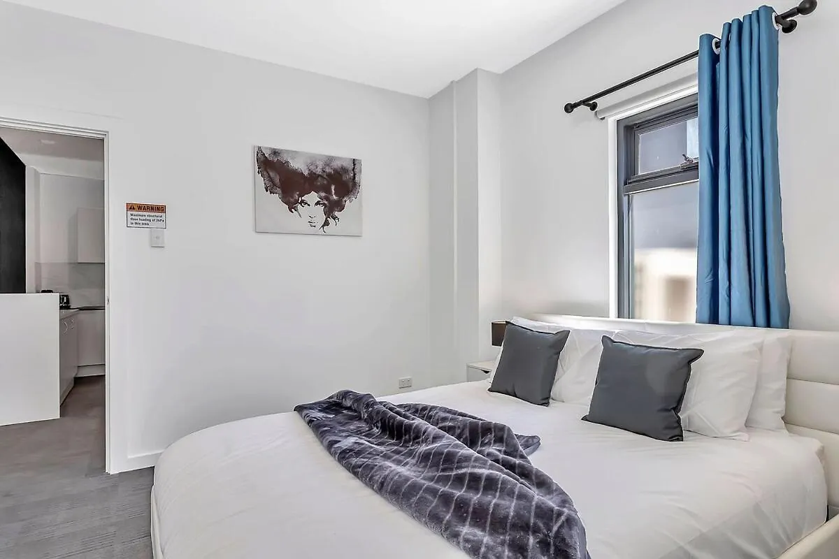 Stylish Suite With Spacious Balcony & Scenic Views - Prospect